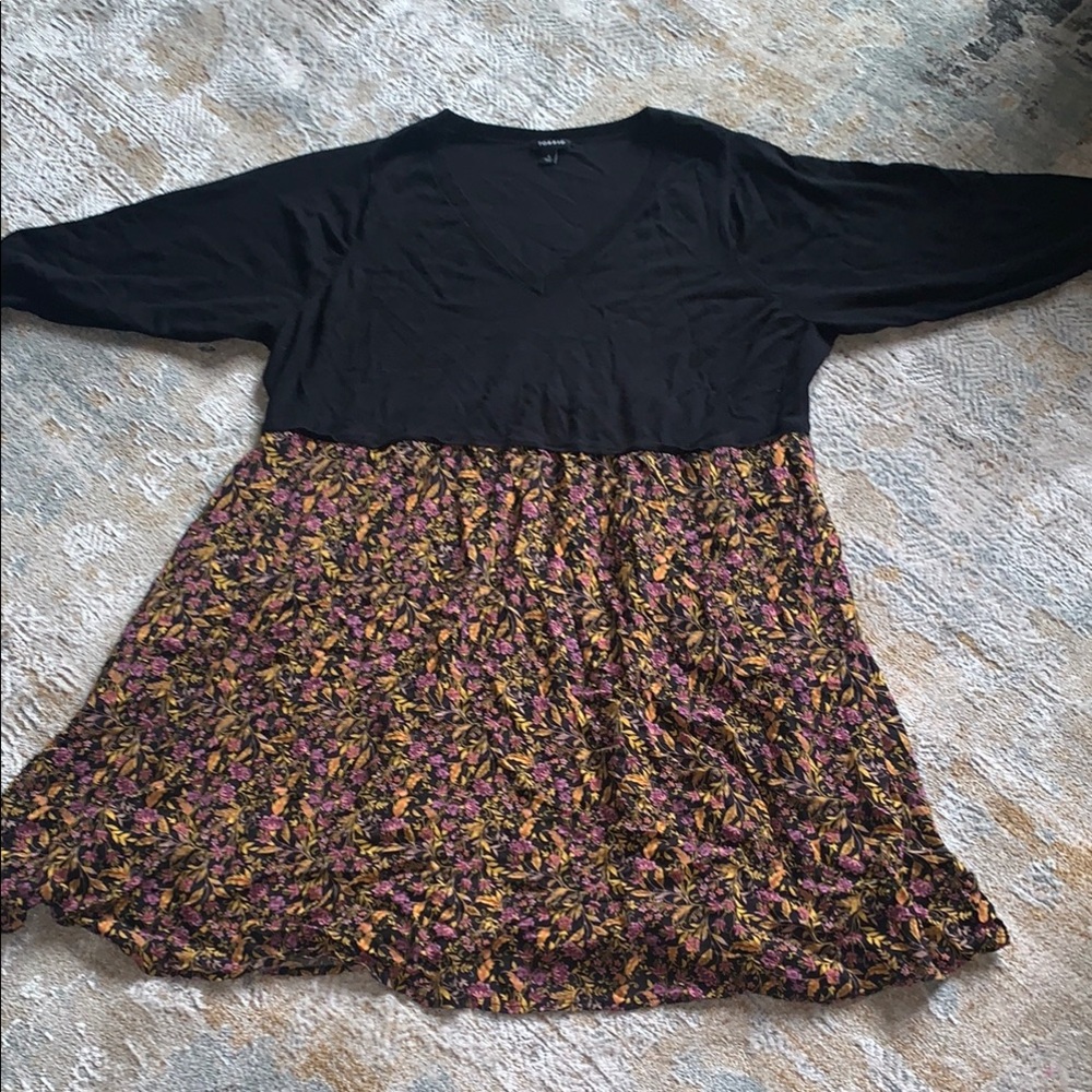 Torrid Black V-Neck Top floral skirt dress size 4x
